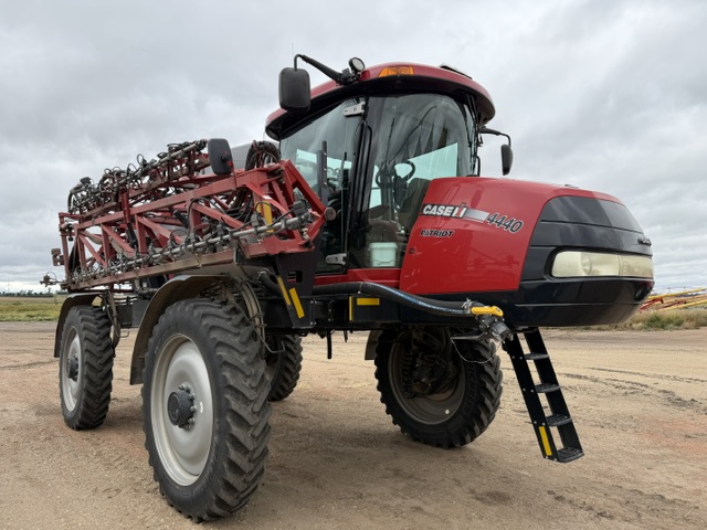 2019 Case IH Patriot 4440 Sprayer/High Clearance