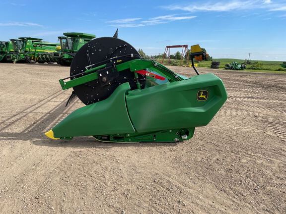 2023 John Deere RD40F Header Combine