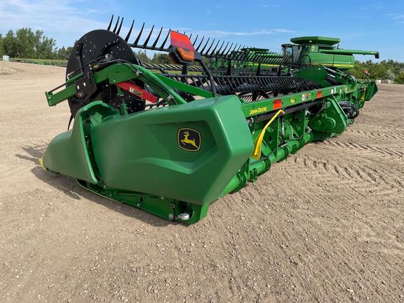 2023 John Deere RD40F Header Combine