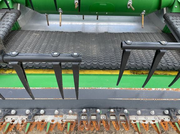 2023 John Deere RD40F Header Combine