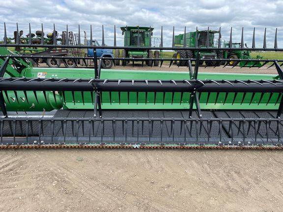 2023 John Deere RD40F Header Combine