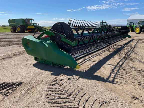 2023 John Deere RD45F Header Combine