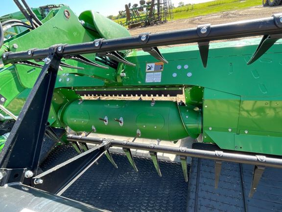 2023 John Deere RD45F Header Combine