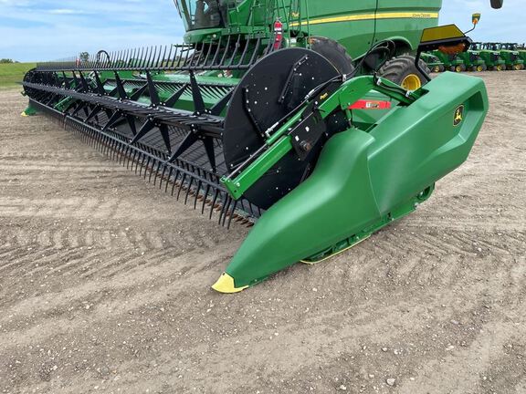 2023 John Deere RD45F Header Combine