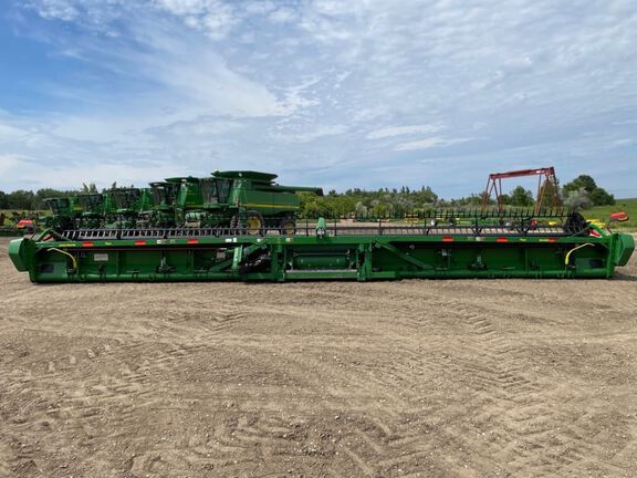 2023 John Deere RD45F Header Combine