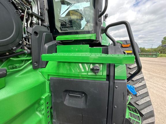 2021 John Deere 8RX 410 Tractor Rubber Track