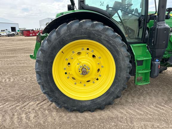 2022 John Deere 6155R Tractor