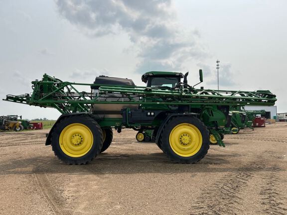 2022 John Deere 612R Sprayer/High Clearance