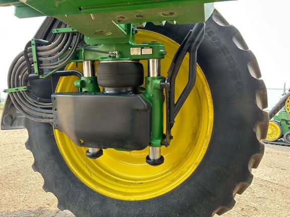 2022 John Deere 612R Sprayer/High Clearance