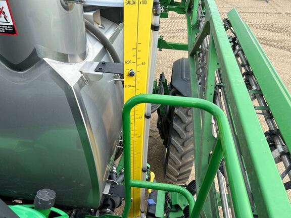 2022 John Deere 612R Sprayer/High Clearance