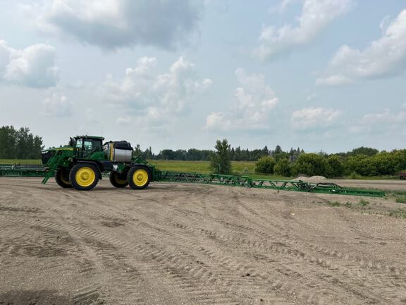 2022 John Deere 612R Sprayer/High Clearance