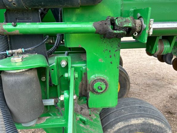 2008 John Deere DB44 Planter