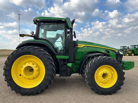 2023 John Deere 8R 340 Tractor