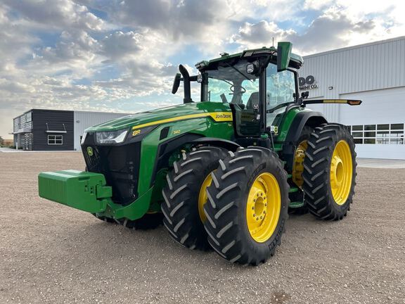 2023 John Deere 8R 340 Tractor