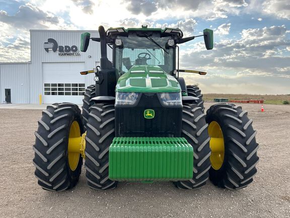 2023 John Deere 8R 340 Tractor