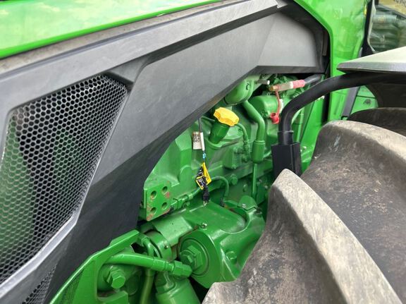 2023 John Deere 8R 340 Tractor