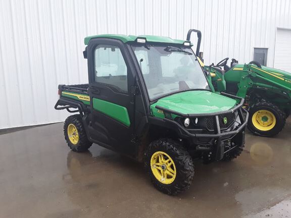 2022 John Deere XUV835R ATV