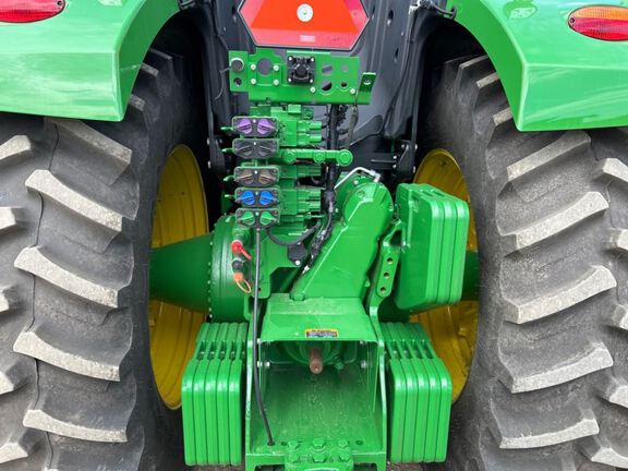 2023 John Deere 9R 640 Tractor 4WD