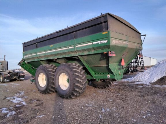 2013 Brent 1596 Grain Cart