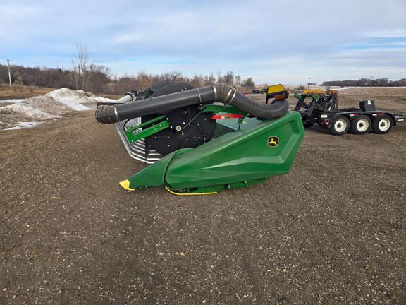 2023 John Deere HD40F Header Combine