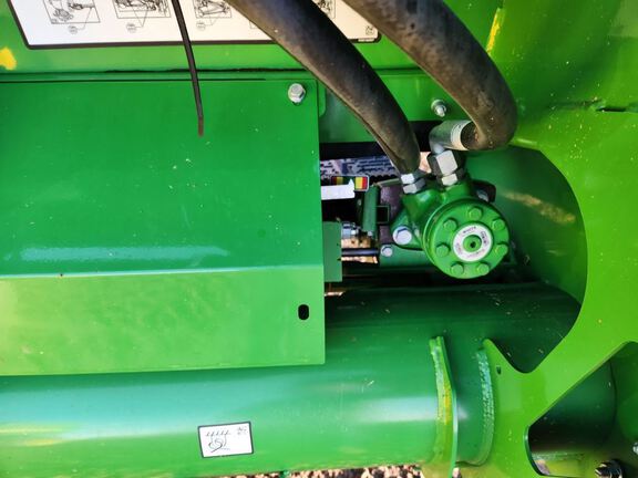 2023 John Deere HD40F Header Combine