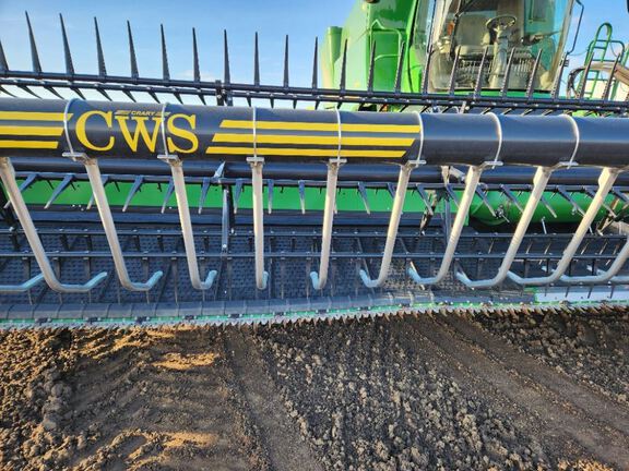 2023 John Deere HD40F Header Combine