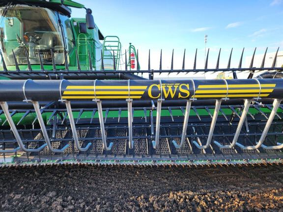 2023 John Deere HD40F Header Combine