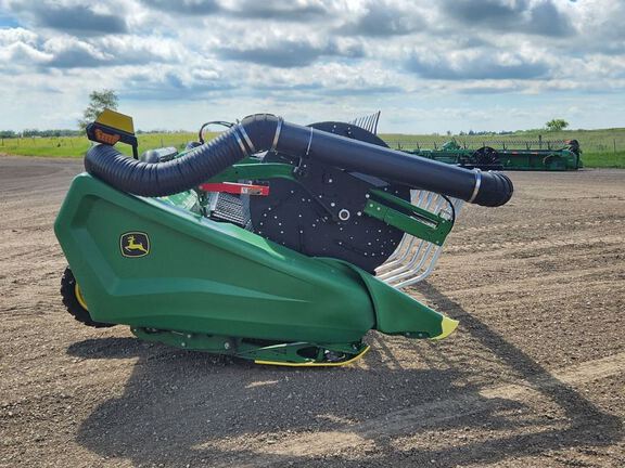 2023 John Deere HD40F Header Combine