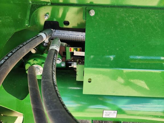 2023 John Deere HD40F Header Combine