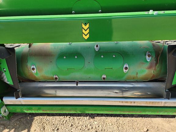 2023 John Deere HD40F Header Combine