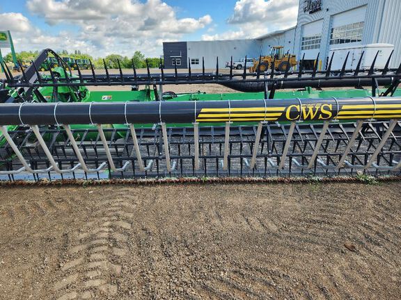 2023 John Deere HD40F Header Combine