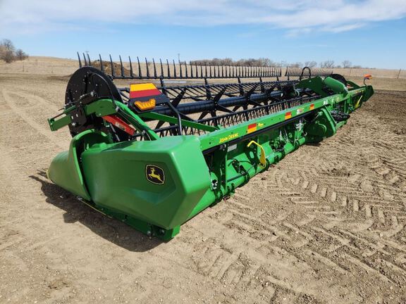 2024 John Deere RD45F Header Combine