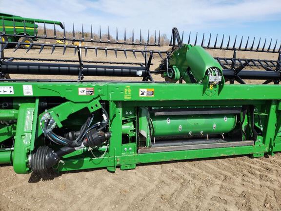 2024 John Deere RD45F Header Combine