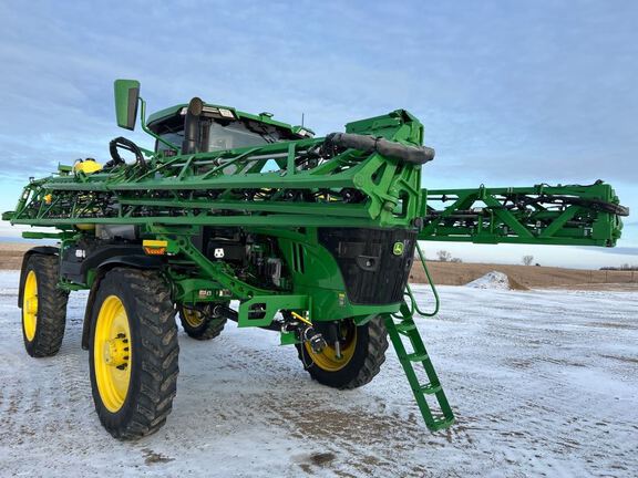 2022 John Deere 410R Sprayer/High Clearance