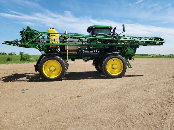 2022 John Deere 410R Sprayer/High Clearance