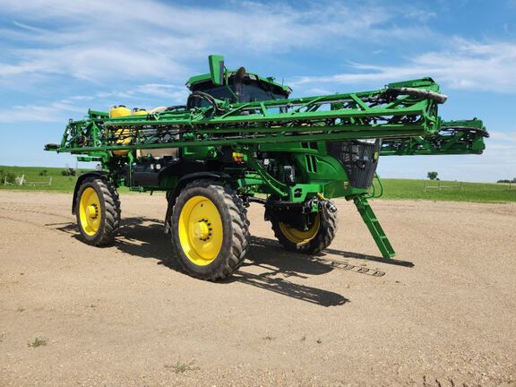 2022 John Deere 410R Sprayer/High Clearance