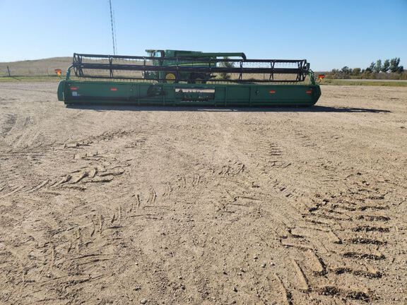 2014 John Deere 635F Header Combine
