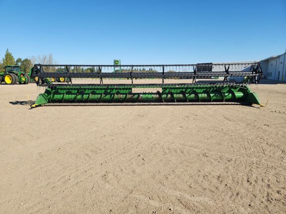 2014 John Deere 635F Header Combine