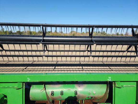 2014 John Deere 635F Header Combine