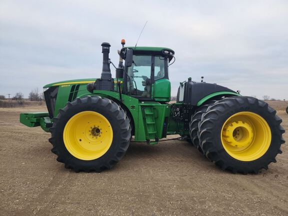 2019 John Deere 9620R Tractor 4WD