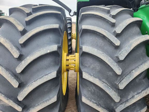 2019 John Deere 9620R Tractor 4WD