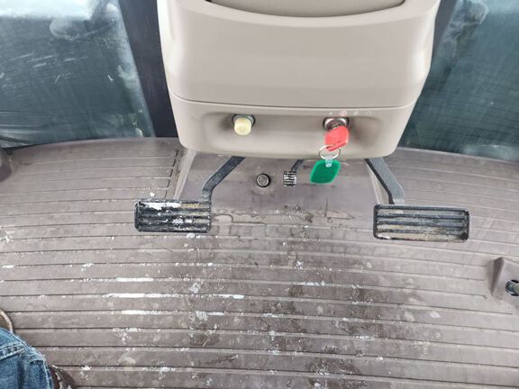 2012 John Deere 9510R Tractor 4WD