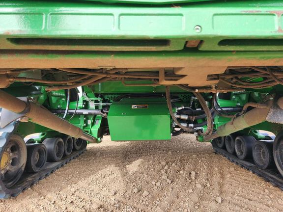 2024 John Deere X9 1100 Combine