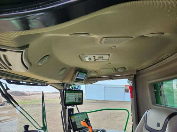 2024 John Deere X9 1100 Combine