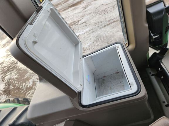 2024 John Deere 9RX 640 Tractor Rubber Track