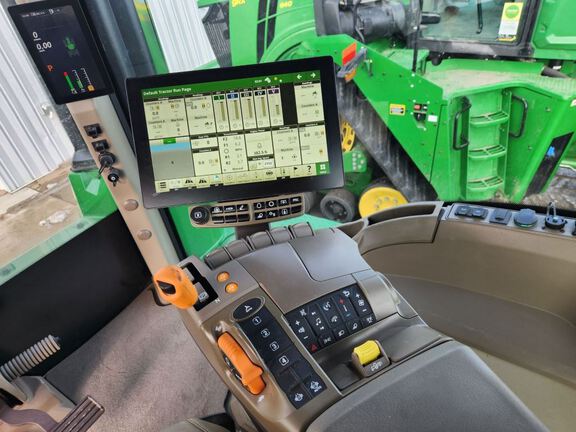 2024 John Deere 9RX 640 Tractor Rubber Track