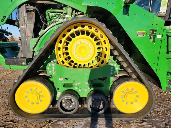2024 John Deere 9RX 640 Tractor Rubber Track