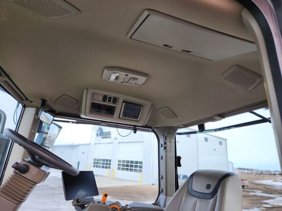 2024 John Deere 9RX 640 Tractor Rubber Track