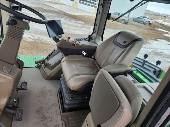 2024 John Deere 9RX 640 Tractor Rubber Track