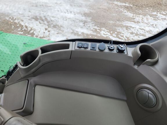 2024 John Deere 9RX 640 Tractor Rubber Track